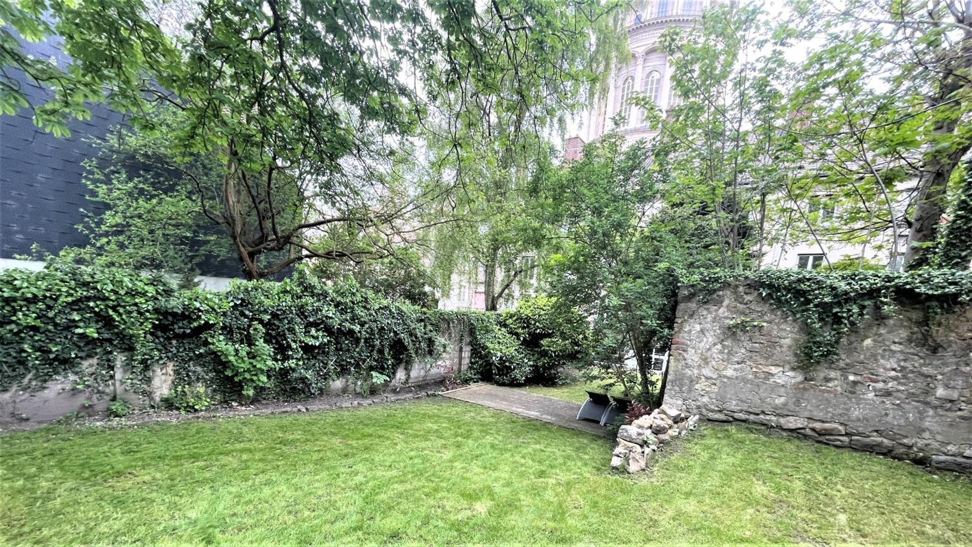 Au Jardin De La Basilique Apartment Boulogne-sur-Mer Exterior photo